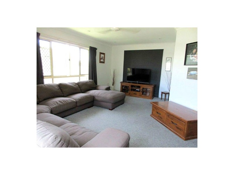 21 Marshall Avenue, Andergrove QLD 4740