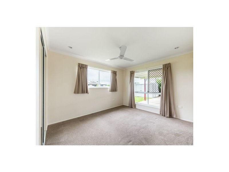 67 Bradman Drive, Glenella QLD 4740