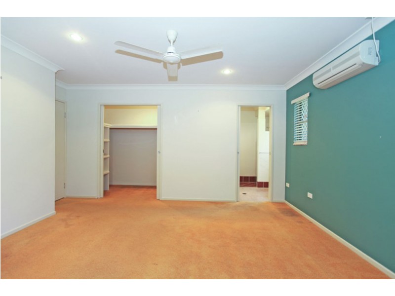 29 Cutfield Street, Glenella QLD 4740