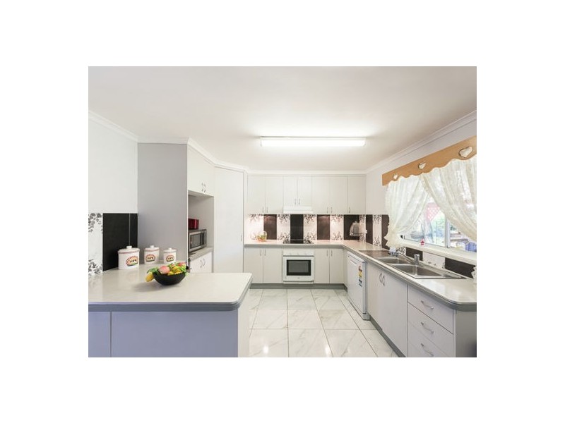 91 Broomdykes Drive, Beaconsfield QLD 4740
