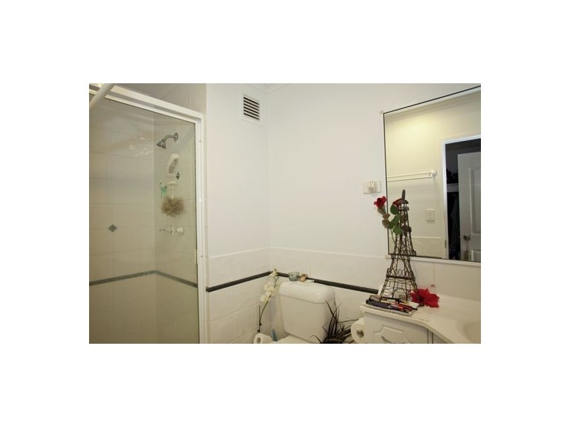 2/18 Beach Road, Dolphin Heads QLD 4740