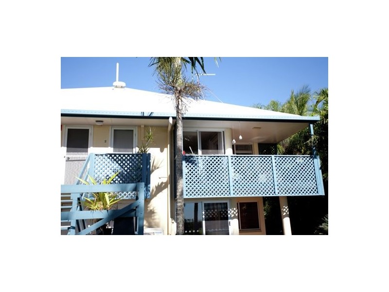 2/18 Beach Road, Dolphin Heads QLD 4740