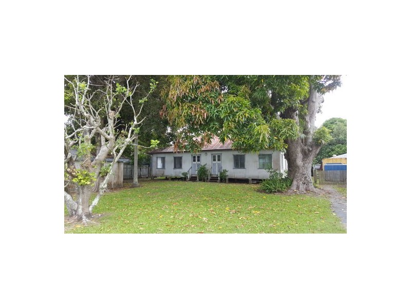 54 Adrian Street, West Mackay QLD 4740