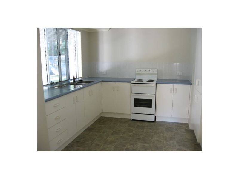 9 ZAMIA COURT, Andergrove QLD 4740