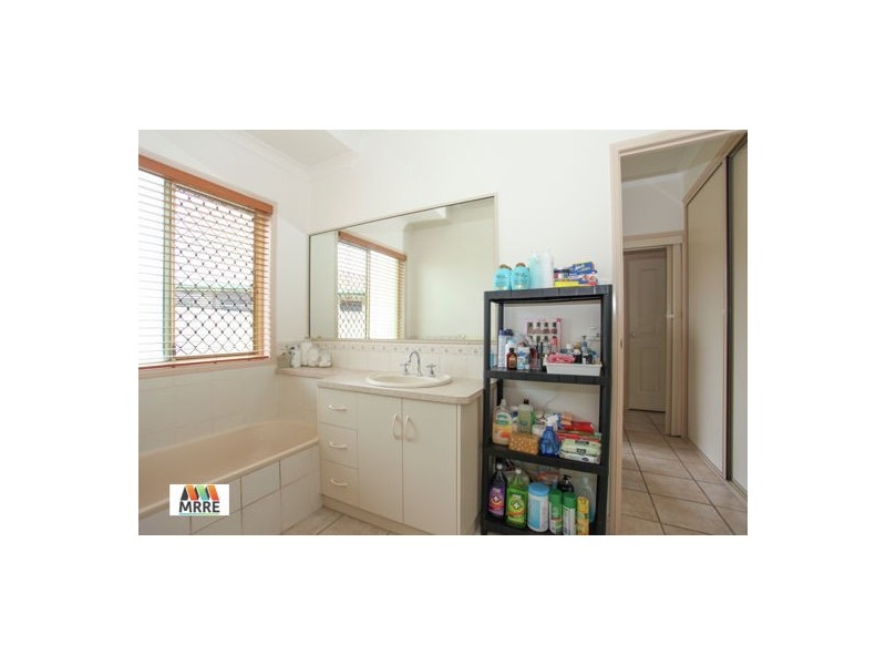 10 Galasheils Street, Beaconsfield QLD 4740