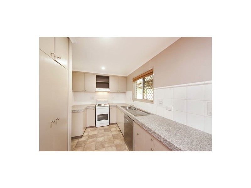 6 Tasman Court, Andergrove QLD 4740