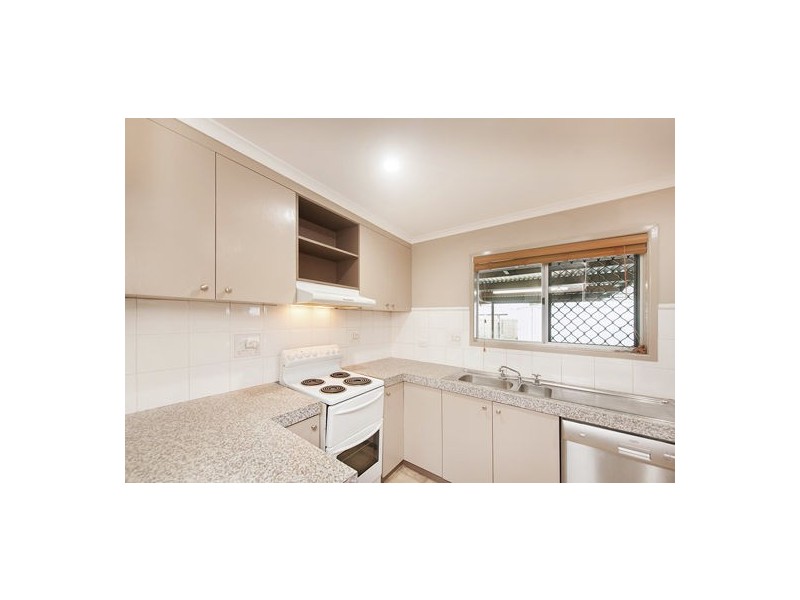 6 Tasman Court, Andergrove QLD 4740