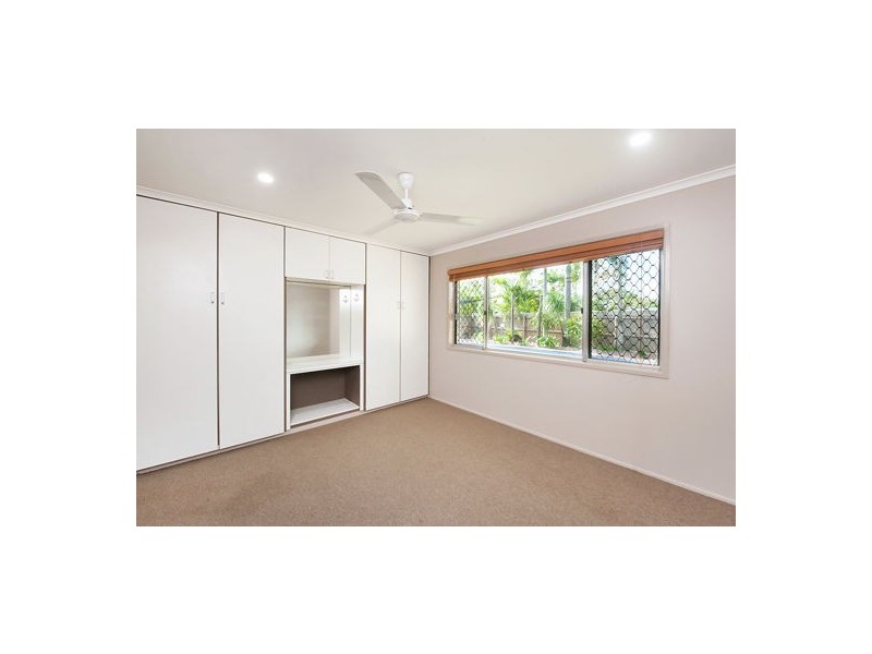 6 Tasman Court, Andergrove QLD 4740