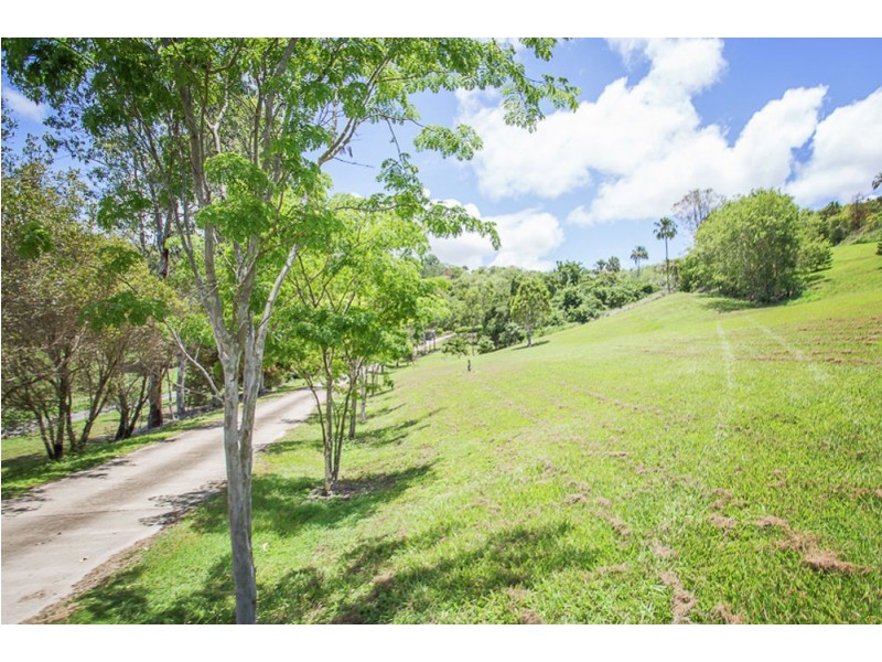 12 Highview Close, Farleigh QLD 4741