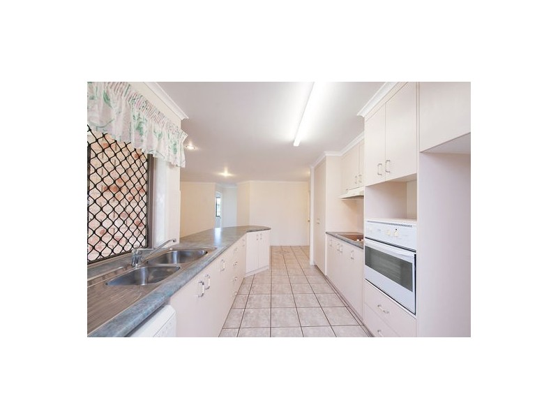 7 Kintyre Court, Beaconsfield QLD 4740