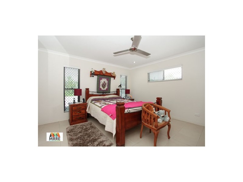 2/28 Dustwill, Eimeo QLD 4740