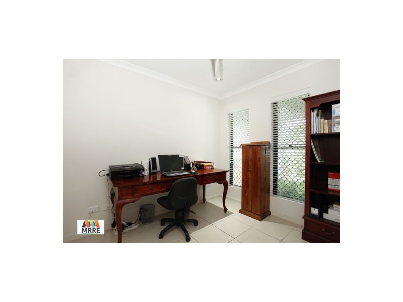 1 & 2/28 Dustwill Street, Eimeo QLD 4740