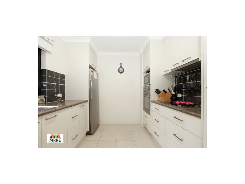 1 & 2/28 Dustwill Street, Eimeo QLD 4740