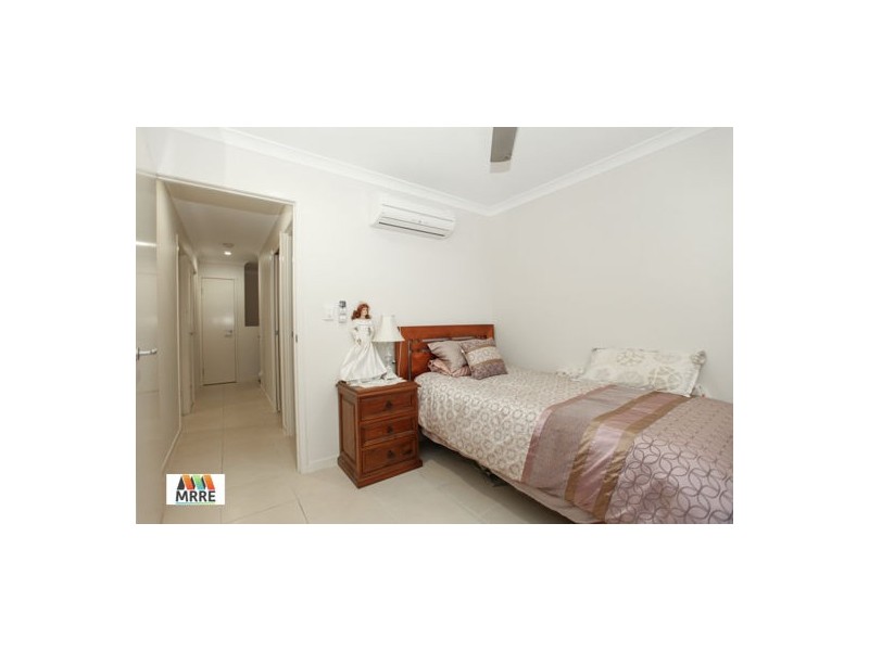 1 & 2/28 Dustwill Street, Eimeo QLD 4740