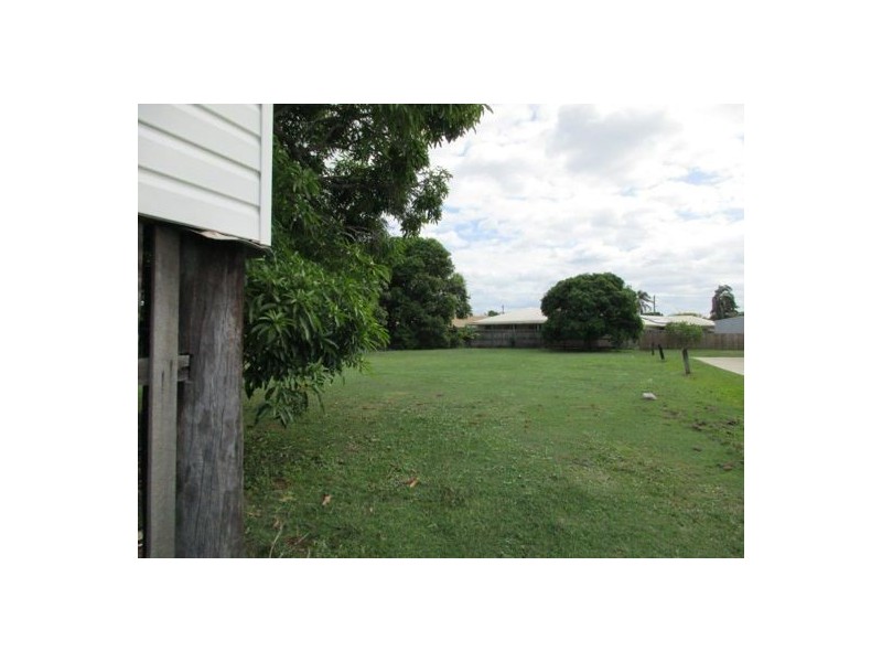 10 Symons Street, South Mackay QLD 4740