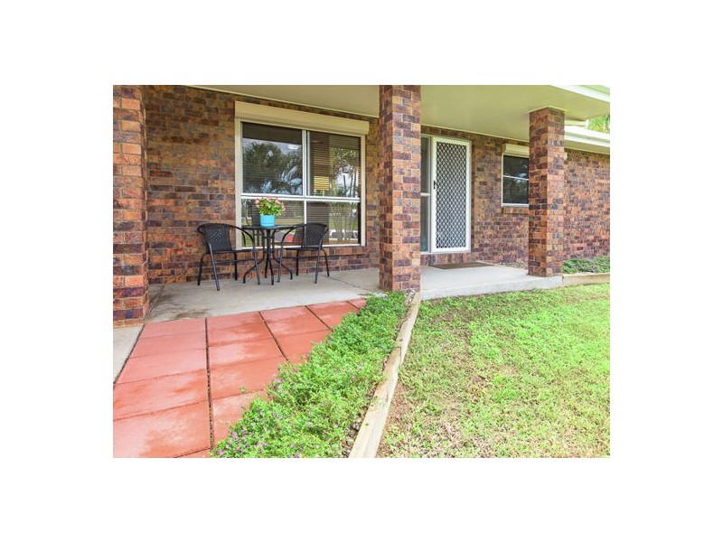 30 Peatey Street, Andergrove QLD 4740