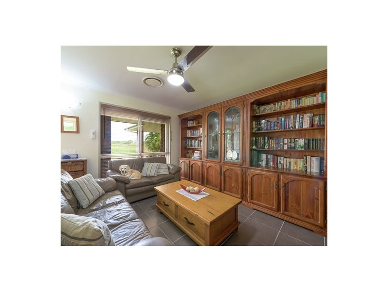 30 Peatey Street, Andergrove QLD 4740