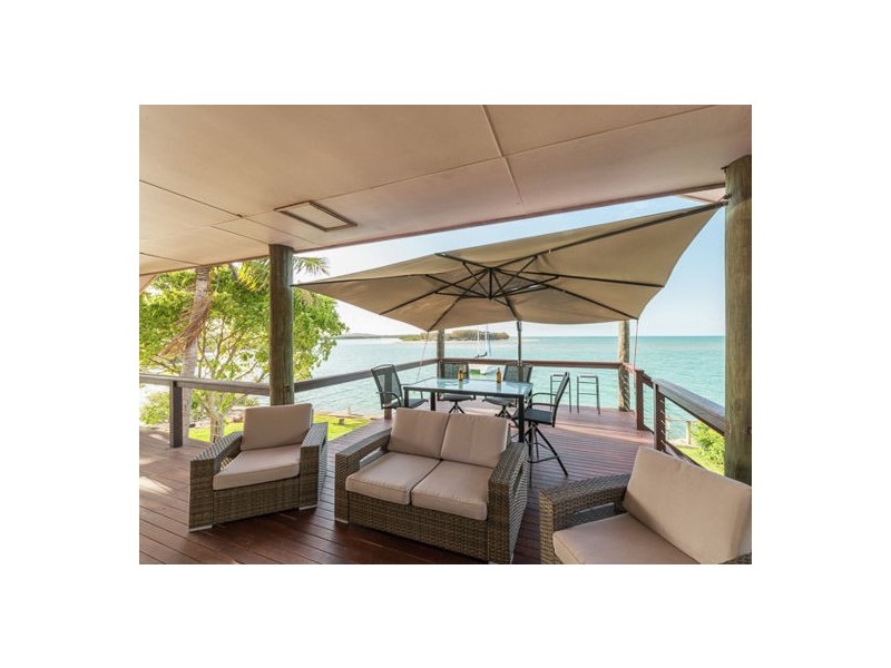 19 Seagull Street, Slade Point QLD 4740