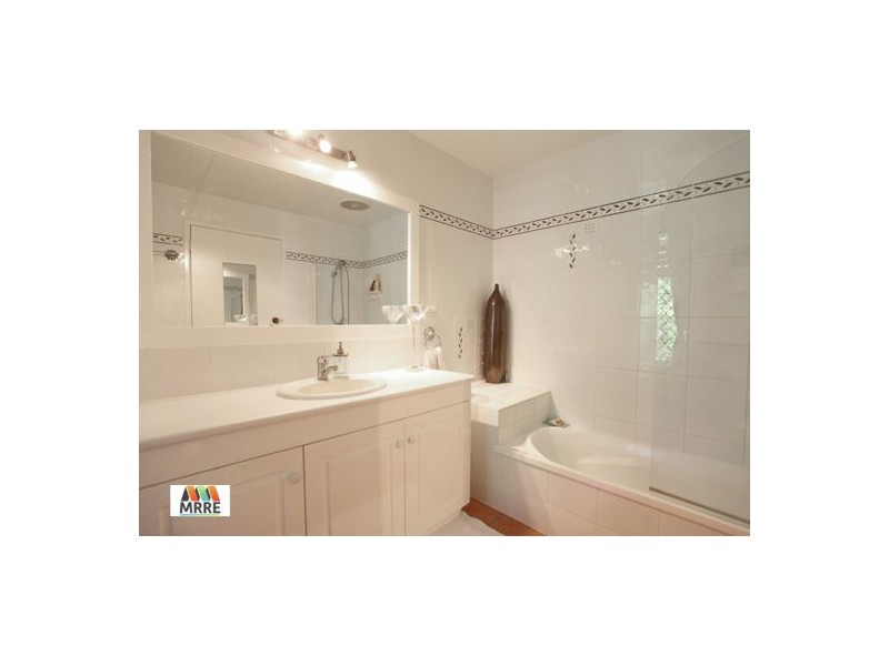 14 RURAL VIEW DRIVE, Rural View QLD 4740