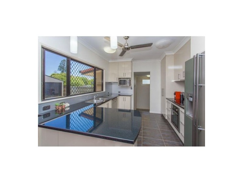 21 William Street, South Mackay QLD 4740