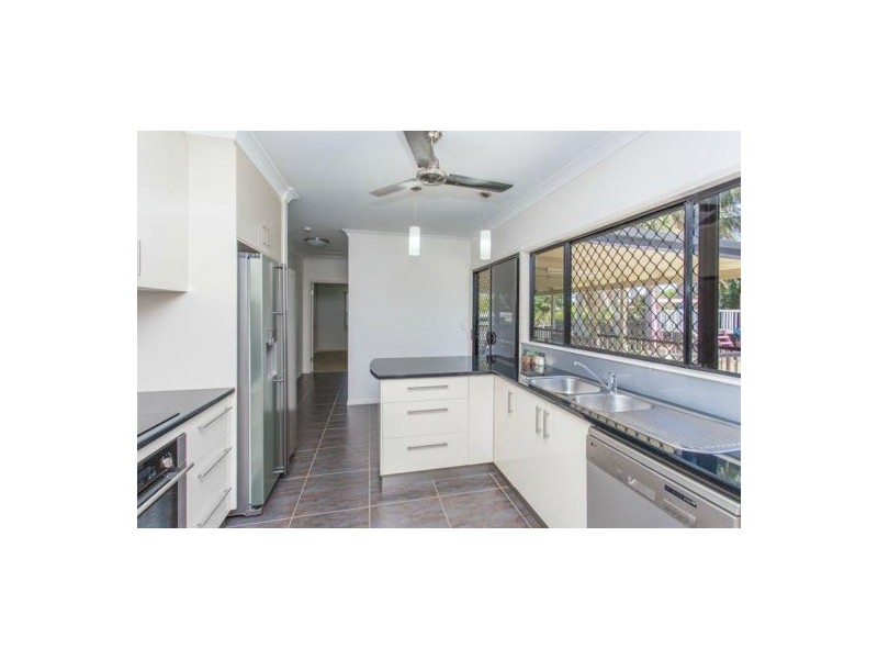 21 William Street, South Mackay QLD 4740