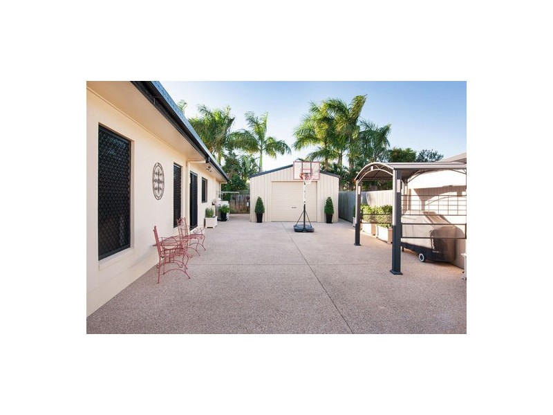 13 Bonsai Court,, Glenella QLD 4740