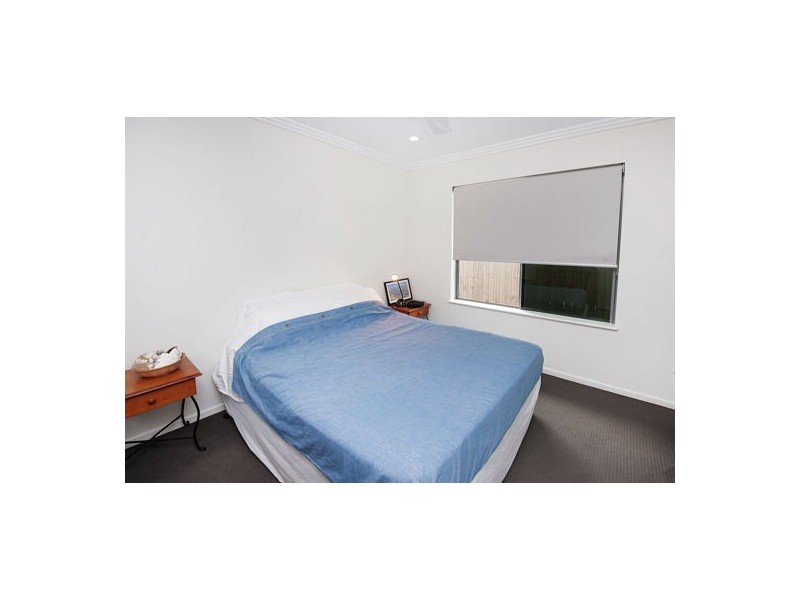 12 Berkshire Lane, Ooralea QLD 4740