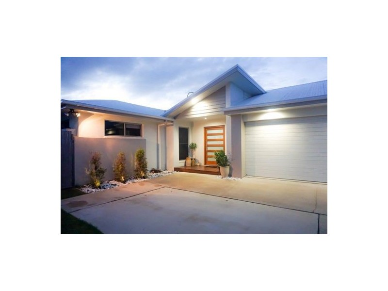 7 Dorset St, Ooralea QLD 4740