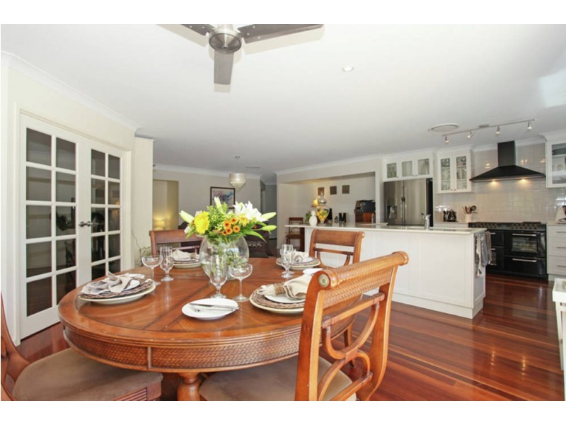 10-12 Eyre Place, Erakala QLD 4740