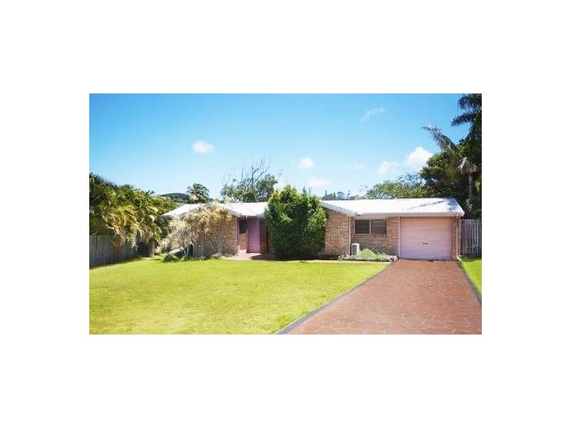 6 DUKE COURT, Eimeo QLD 4740