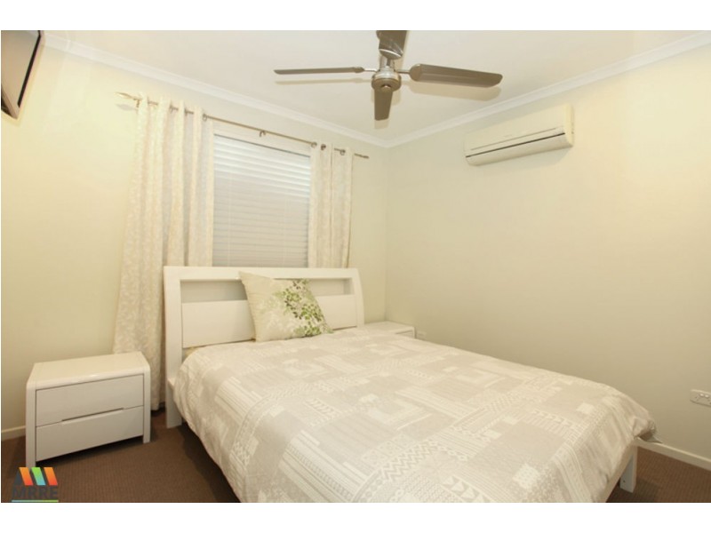34 Gingham Street, Glenella QLD 4740