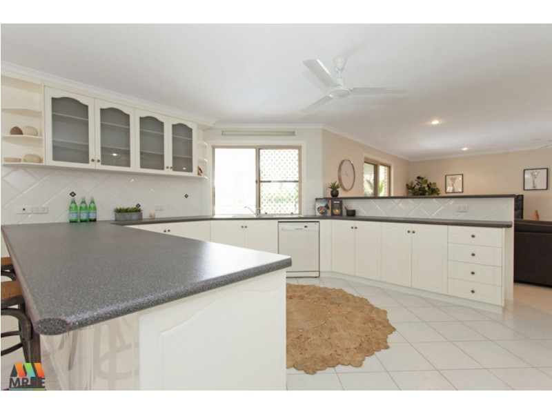 27 Oasis Drive, North Mackay QLD 4740