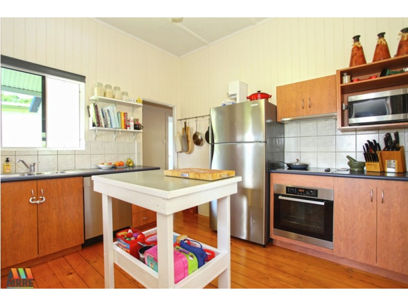 23 Mowlam Street, Eimeo QLD 4740