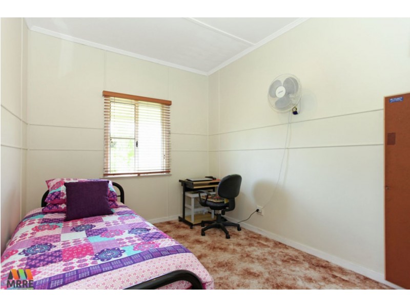 29 Keith Hamilton St, West Mackay QLD 4740