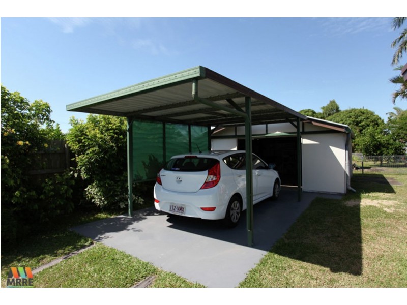 29 Keith Hamilton St, West Mackay QLD 4740