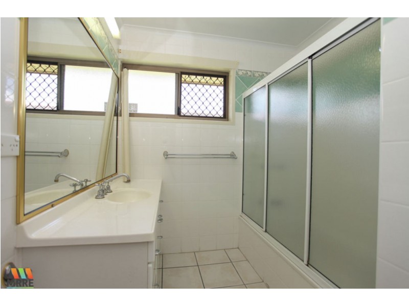 10 Bronte Street, West Mackay QLD 4740