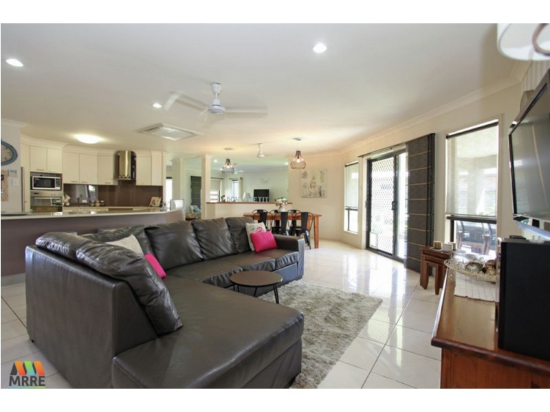 9 Chantilly Court, Glenella QLD 4740