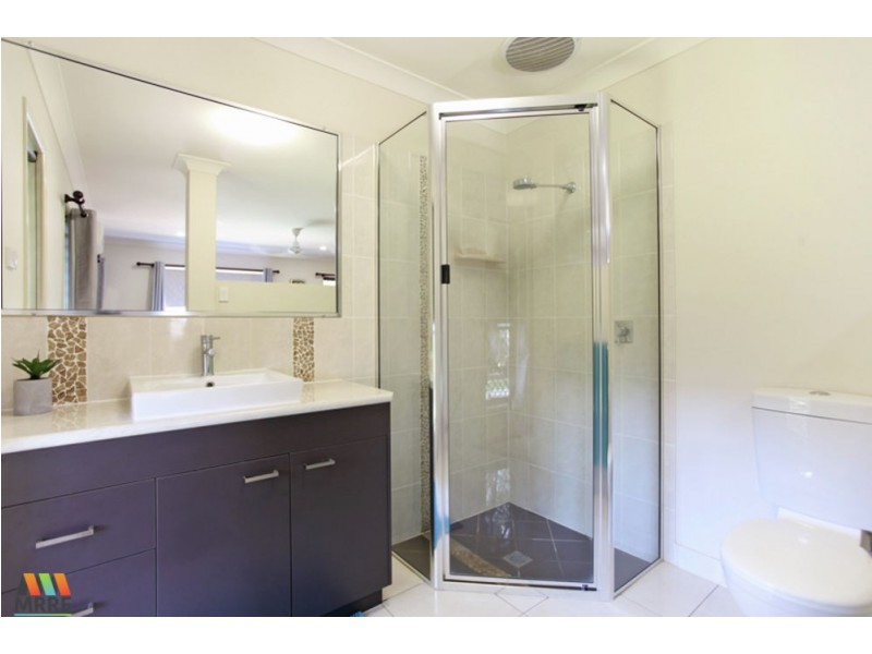 9 Chantilly Court, Glenella QLD 4740