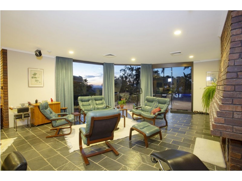 5 Eulbertie Avenue, Eimeo QLD 4740