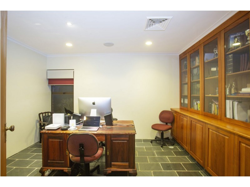 5 Eulbertie Avenue, Eimeo QLD 4740