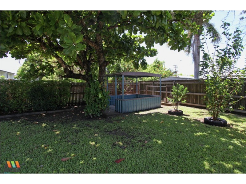 6 McKinley Street, North Mackay QLD 4740