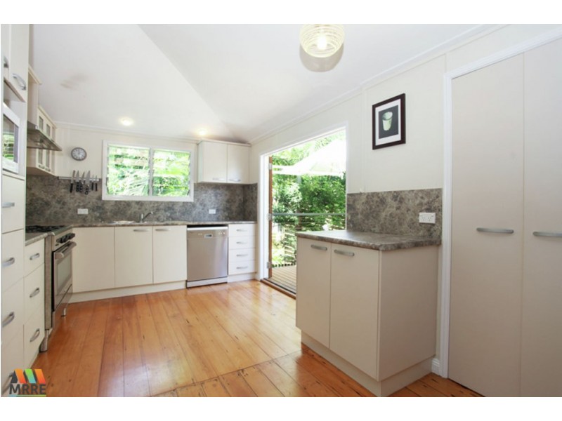 1 Gladstone Street, Eimeo QLD 4740