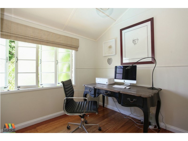 1 Gladstone Street, Eimeo QLD 4740