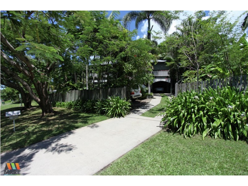 1 Gladstone Street, Eimeo QLD 4740