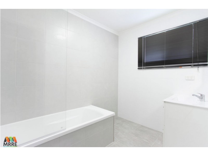 10 Dell Court, Beaconsfield QLD 4740
