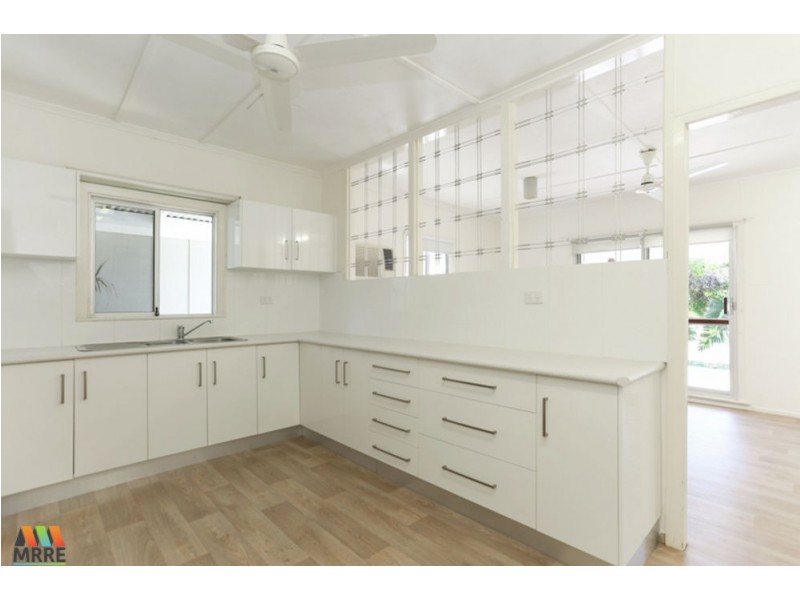 11 Ibis Street, Slade Point QLD 4740