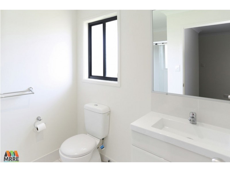 21 Antonia Court, Glenella QLD 4740