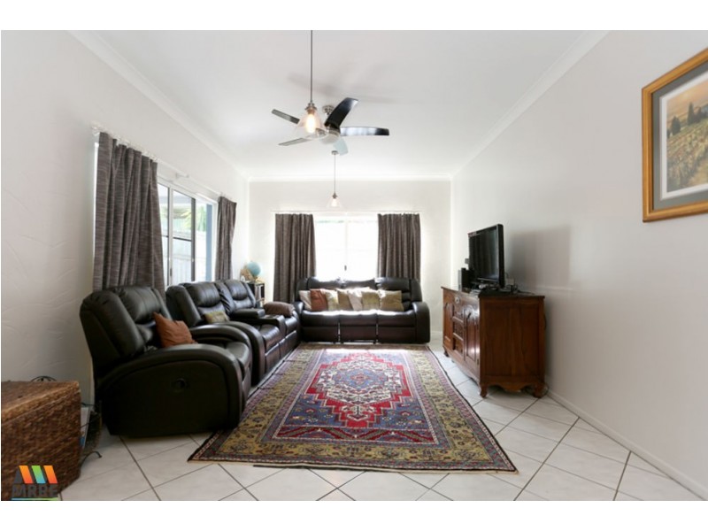 9 Alexander Street, Rural View QLD 4740