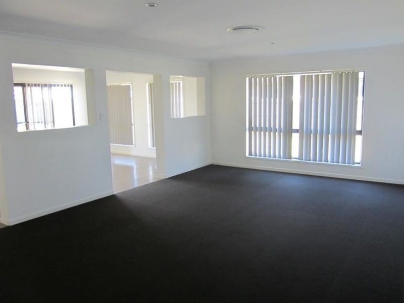 9 Coralie Court, Mirani QLD 4754