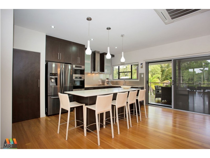 12 Turtle Place, Blacks Beach QLD 4740